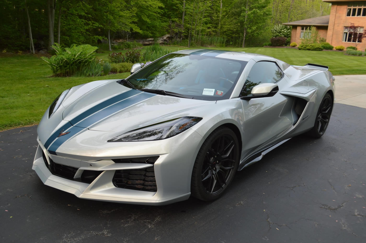 2023 Corvette Z06 Convertible 3LZ in Silver Flare Metallic