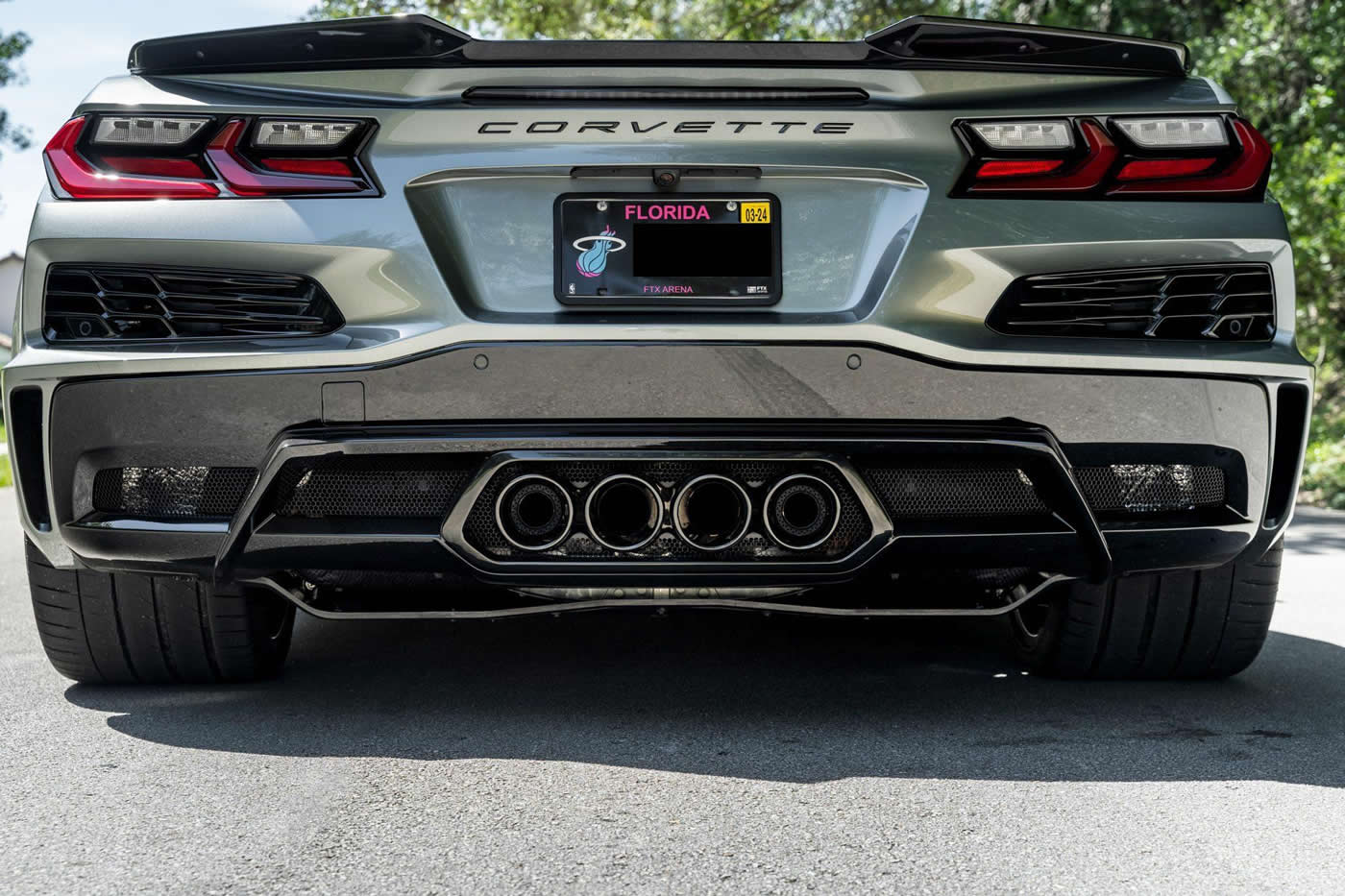 2023 Corvette Z06 Coupe 3LZ in Hypersonic Gray Metallic