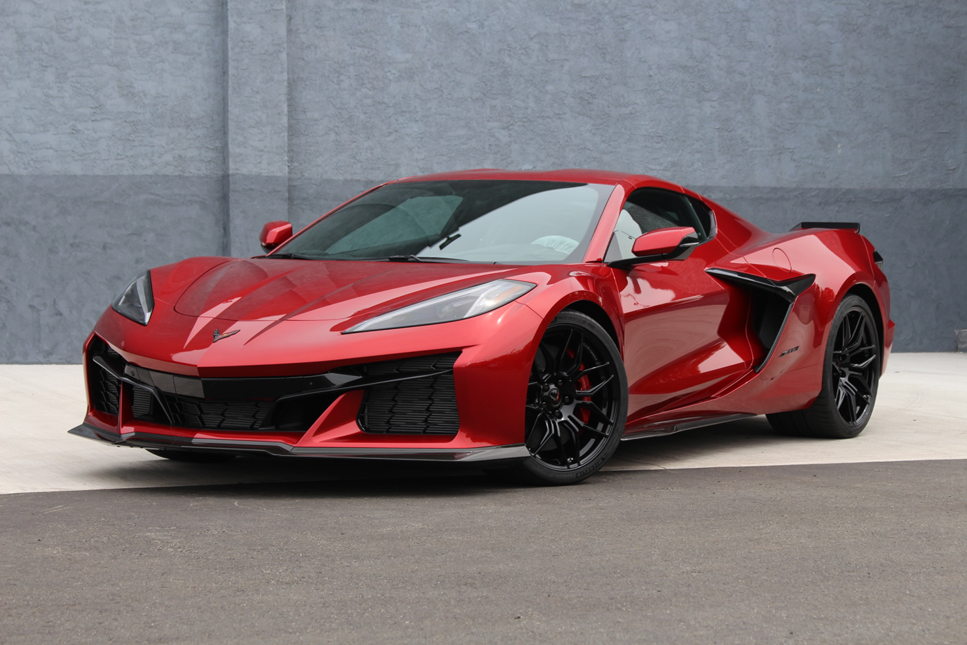 2023 Corvette Z06 Coupe 3LZ in Red Mist Metallic