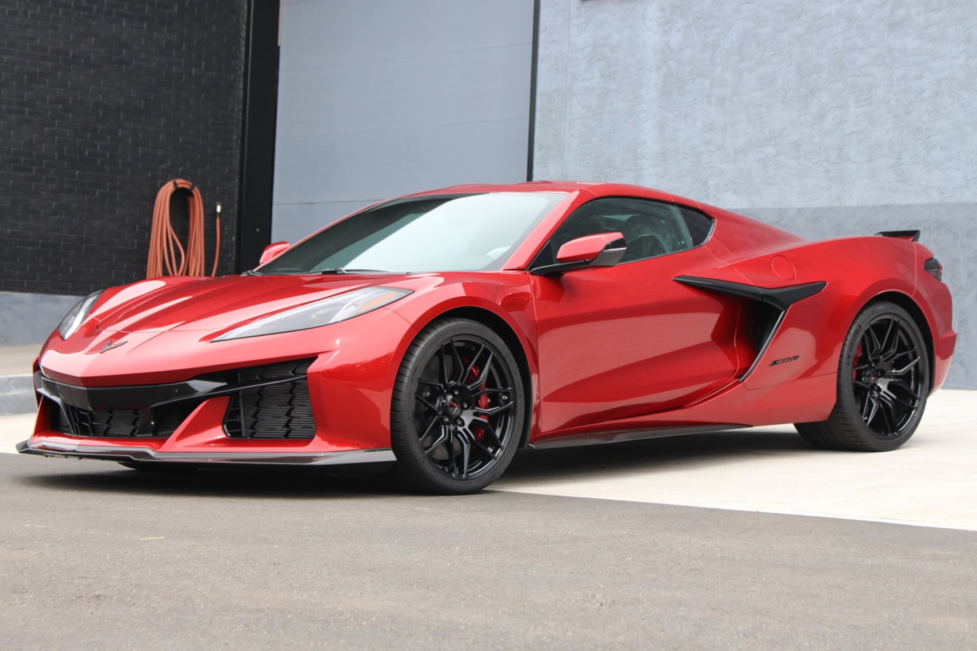 2023 Corvette Z06 Coupe 3LZ in Red Mist Metallic