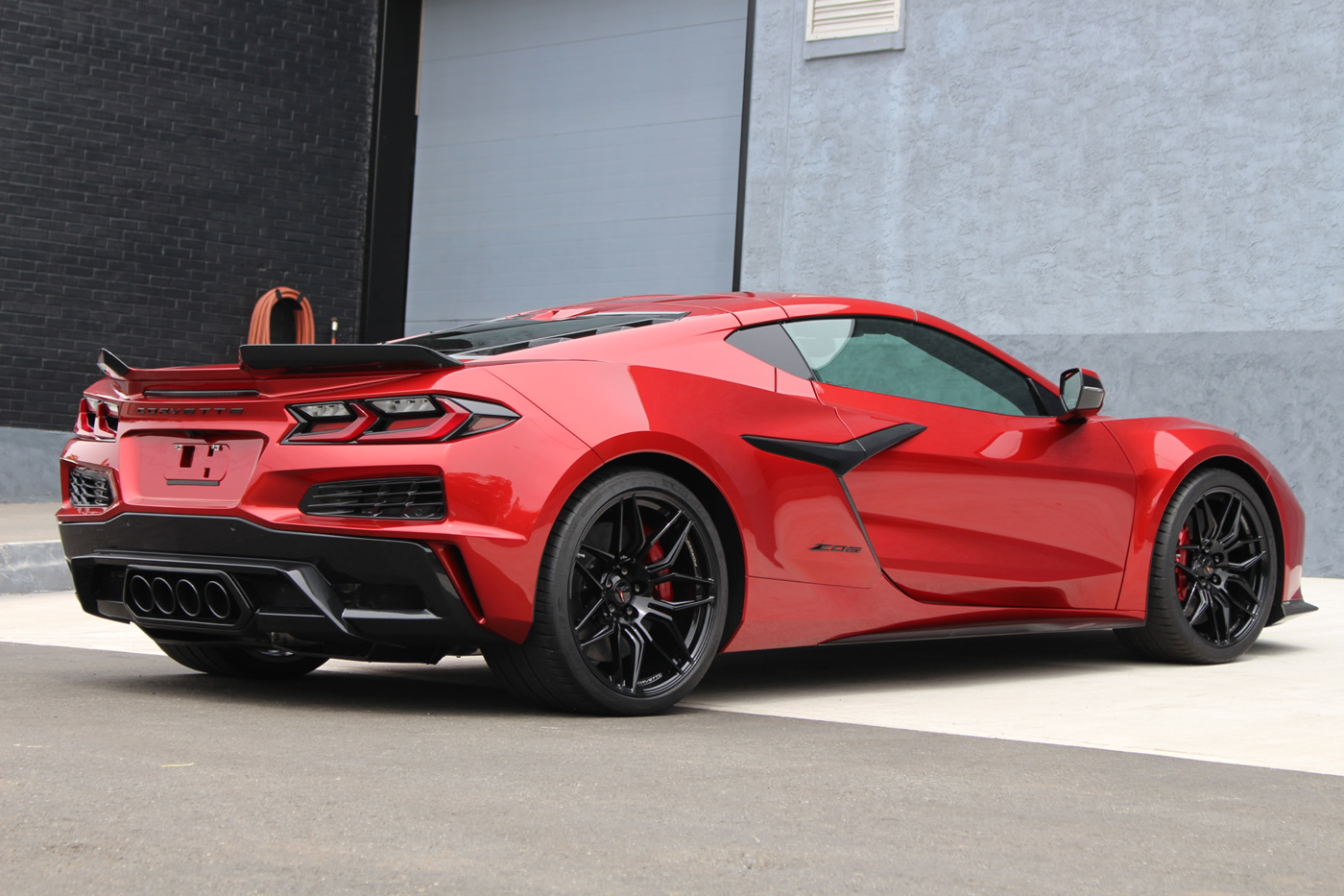 2023 Corvette Z06 Coupe 3LZ in Red Mist Metallic