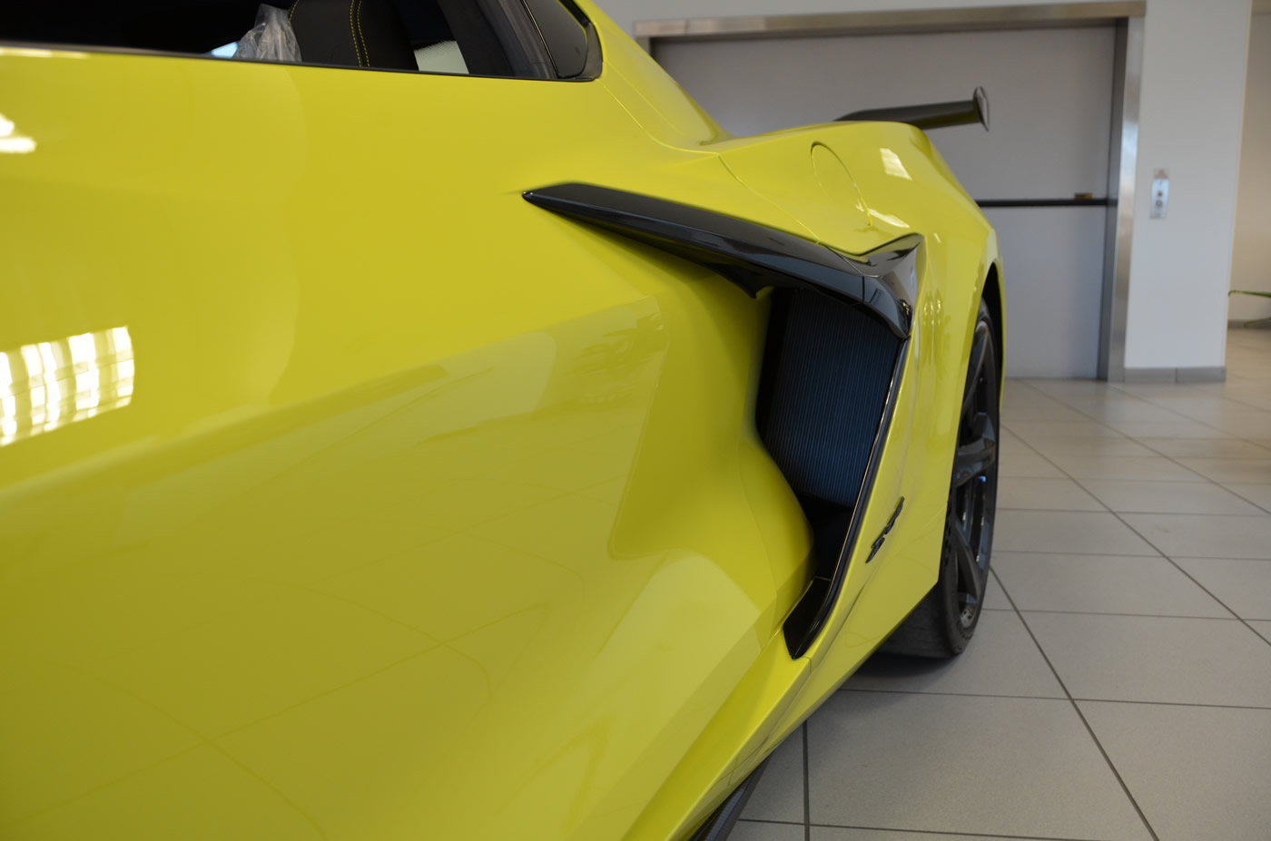 2023 Corvette Z06 Coupe in Accelerate Yellow