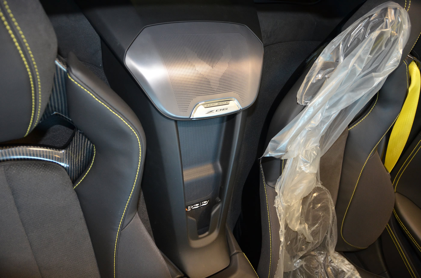 2023 Corvette Z06 Coupe in Accelerate Yellow