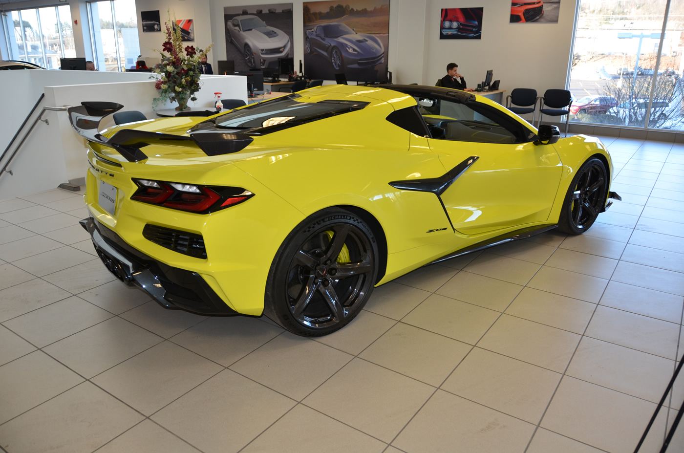 2023 Corvette Z06 Coupe in Accelerate Yellow