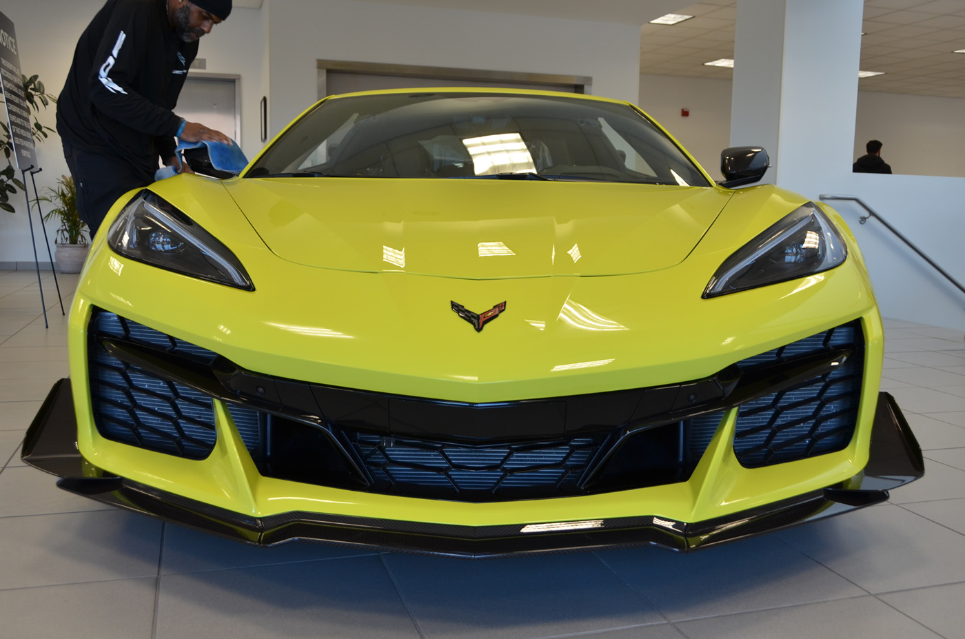 2023-corvette-z06-coupe_1872.jpg