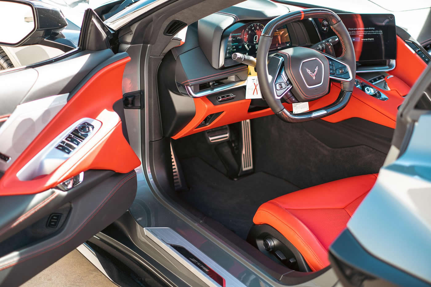 2024 Corvette Z06 Convertible 3LZ in Hypersonic Gray Metallic