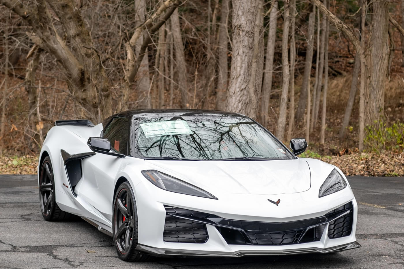 2024 Corvette Z06 Convertible 3LZ is finished in Arctic White