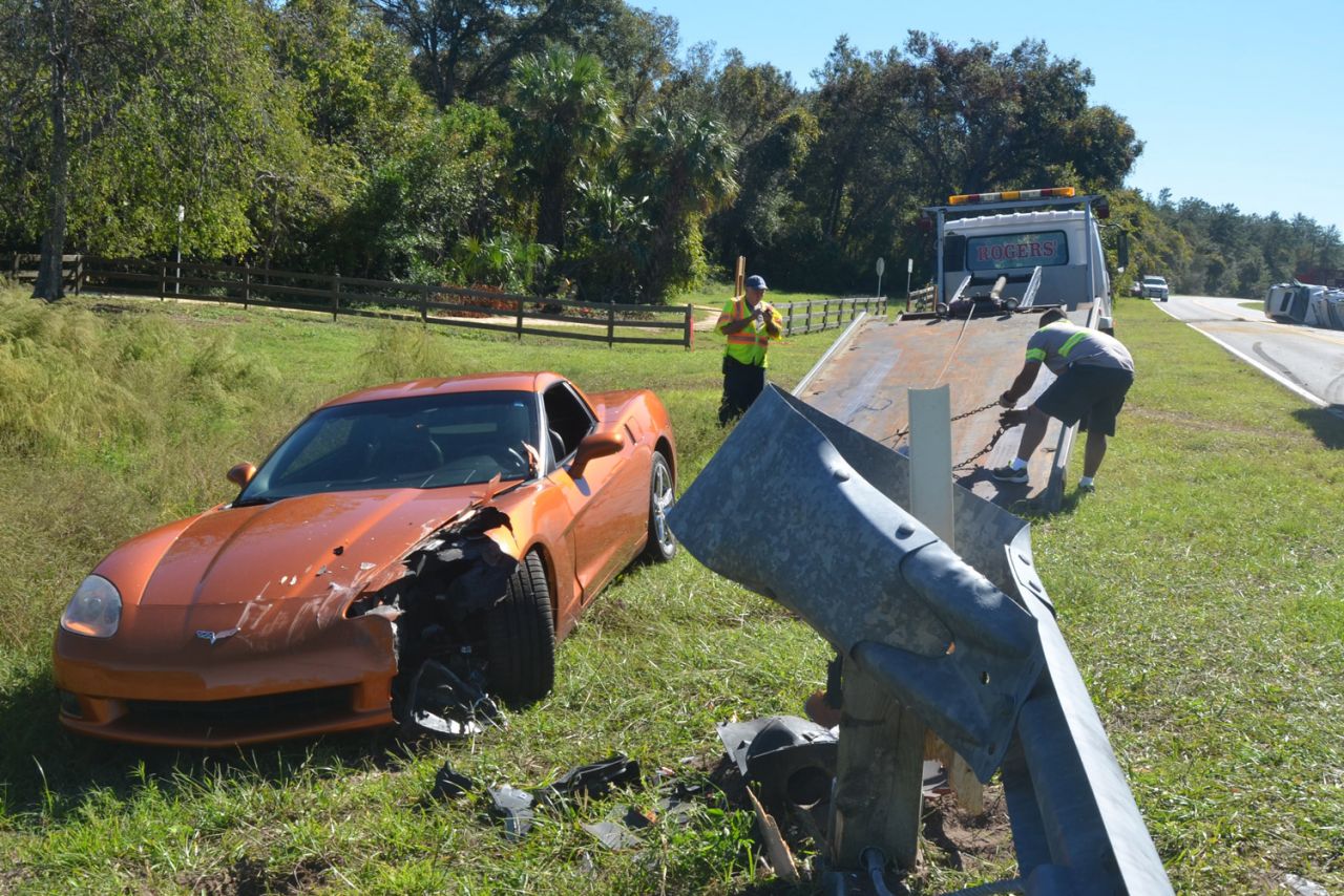 C6 Corvette Takes out a Tractor Trailer
